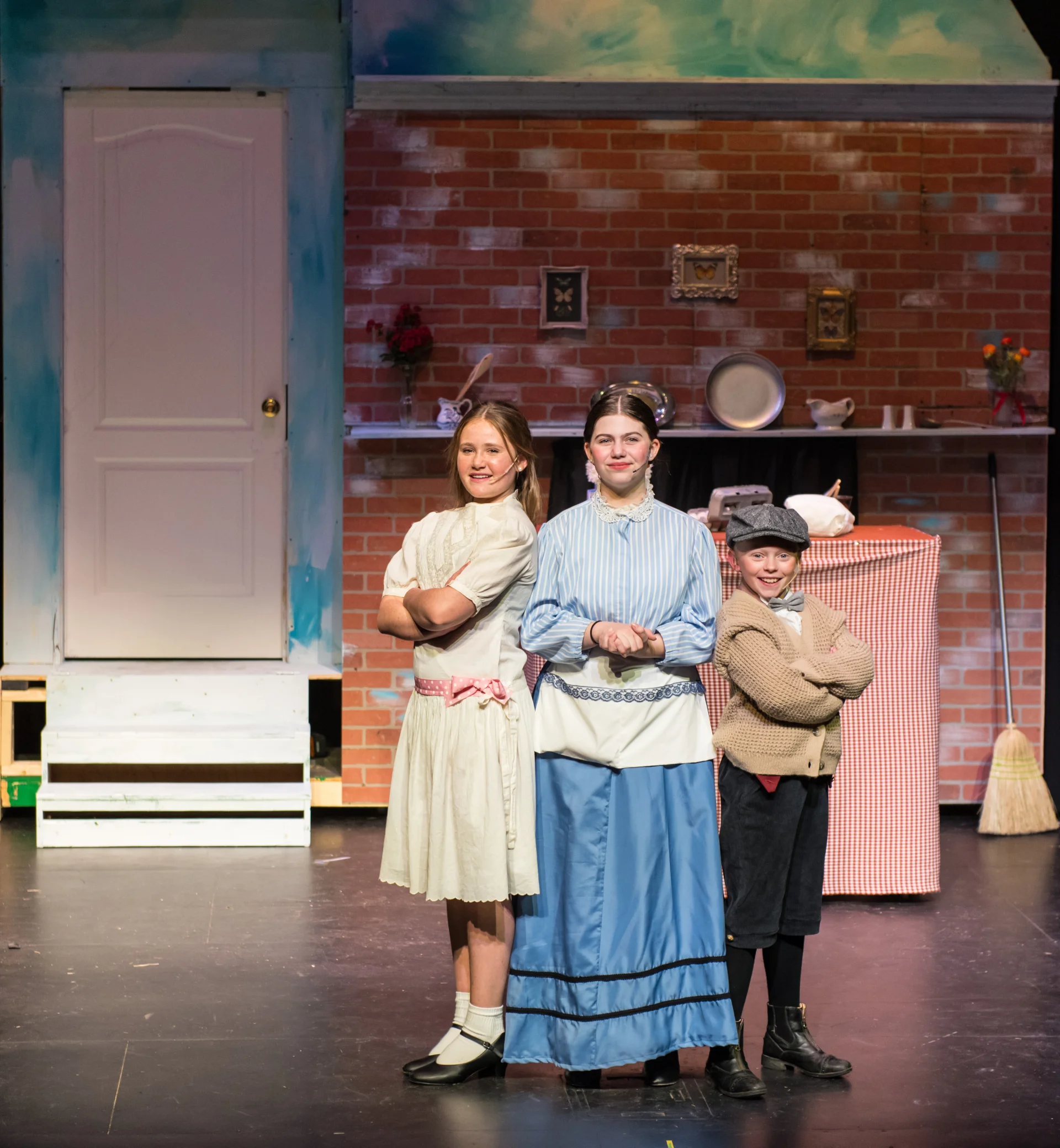 Poppins Pics (15 Of 20) 3.webp